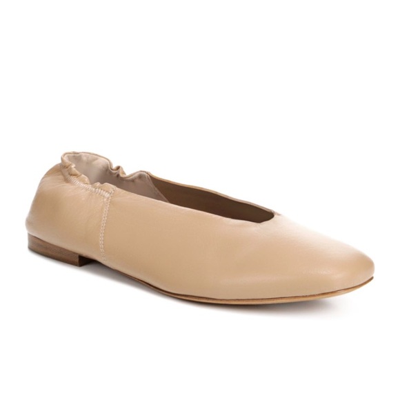 🔥SOLD🔥Vince Women's Leather Ballet Flats NIB 9.5 - Picture 1 of 6